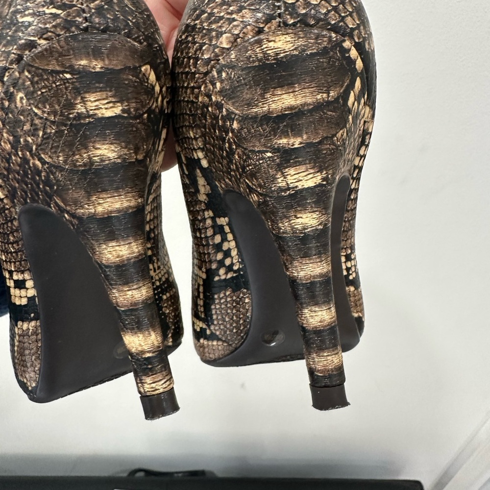 Jessica Simpson Heels Size 6.5 - Picture 7 of 8